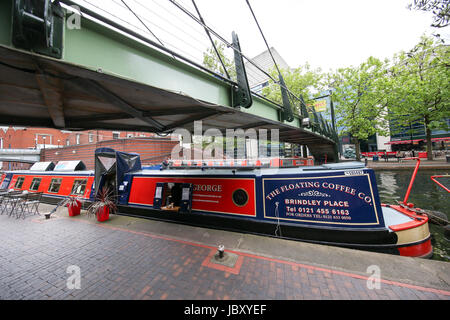 Birmingham, UK. 12 Juin, 2017. Café Barge en face du Centre international de conférences, Birmingham Banque D'Images