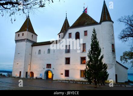 Château de Nyon, le lac de Genève, Suisse Banque D'Images