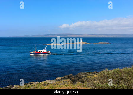 Western Isles MV retourne au port de Mallaig, Ecosse Banque D'Images