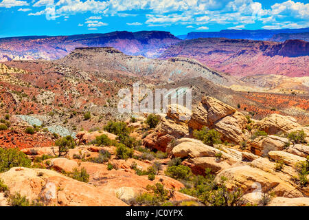 Painted Desert Canyon de fournaise ardente Arches National Park Moab Utah USA Sud-ouest. Banque D'Images