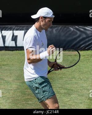 Stuttgart, Allemagne. 13 Juin, 2017. L'Allemagne joue contre Tommy Haas France's Herbert durant leur premier tour à Stuttgart, Allemagne, 13 juin 2017. Photo : Daniel Maurer/dpa/Alamy Live News Banque D'Images