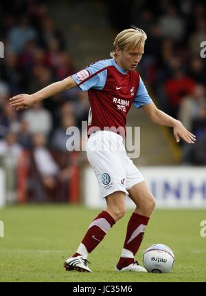 JOSH WRIGHT SCUNTHORPE UNITED FC SCUNTHORPE UNITED FC RUE GLANFORD PARK SCUNTHORPE ANGLETERRE 28 Août 2010 Banque D'Images