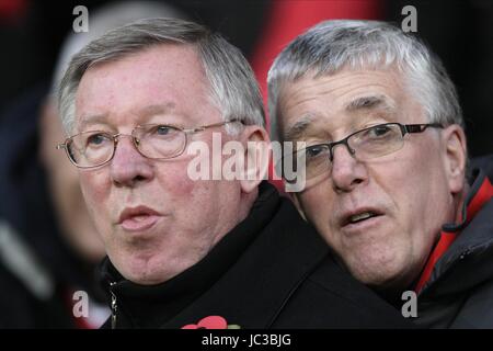 SIR ALEX FERGUSON, UN MORGAN MA MANCHESTER UNITED FC MANCHESTER UNITED FC MANAGER Old Trafford Manchester en Angleterre 30 octobre 201 Banque D'Images