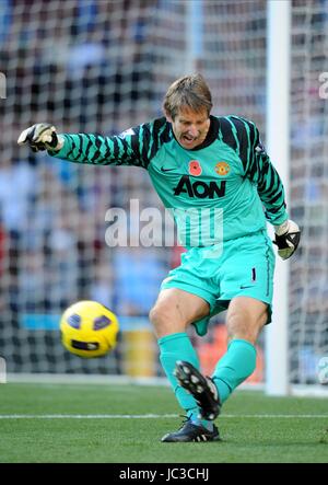 JONATHAN HOGG FC ASTON VILLA ASTON VILLA FC VILLA PARK BIRMINGHAM ENGLAND 13 Novembre 2010 Banque D'Images