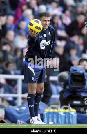 OWEN COYLE BOLTON WANDERERS STADIUM OF LIGHT MANAGER SUNDERLAND Angleterre 18 Décembre 2010 Banque D'Images