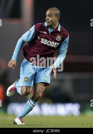 KIERON DYER West Ham United FC BLACKBURN EWOOD PARK Angleterre 18 Décembre 2010 Banque D'Images