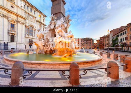 La place Navone le matin, Rome, Italie. Banque D'Images