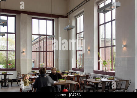 Restaurant Wasserwerk, Kurdamm24, Hamburg-Wilhelmsburg, Germany, Europe Banque D'Images