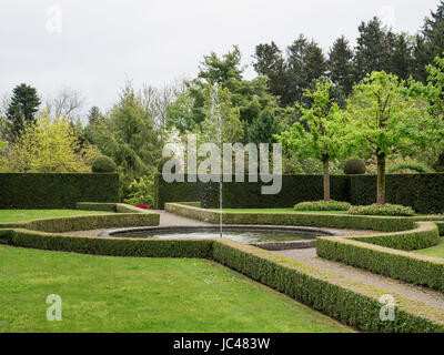 Jardin de château Hahnberg à Berg, canton de Saint-Gall, en Suisse Banque D'Images