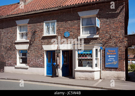 Extérieur du musée de Thirsk Kirkgate Thirsk North Yorkshire Angleterre Royaume-Uni GB Grande-Bretagne Banque D'Images