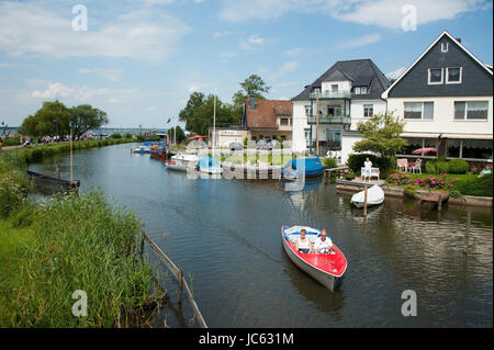 Dans la promenade, banque, promenade, Steinhude, Wunstorf, Steinhuder mer, Basse-Saxe, Allemagne, an der Uferpromenade, Promenade, Steinhuder Meer, Nieder Banque D'Images