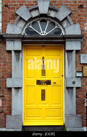 Porte de couleur, maison, Parliament Street, Kilkenny, Irlande, Gro ?  ?Britannien, Bunte Tuer, Haus, Irlande, Lettonie Banque D'Images