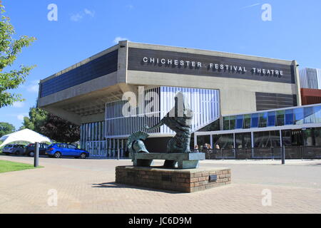 Chichester Festival Theatre, le Centre Oaklands Park, Chichester, West Sussex, Angleterre, Grande-Bretagne, Royaume-Uni, UK, Europe Banque D'Images