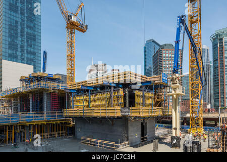 St. ReRegis Hotel aka Vista Tower en construction Banque D'Images