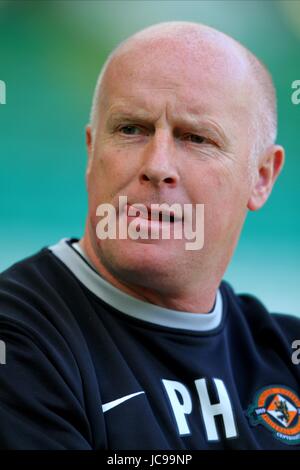 PETER HOUSTON DUNDEE UNITED FC MANAGER CELTIC PARK GLASGOW ECOSSE 20 Février 2010 Banque D'Images