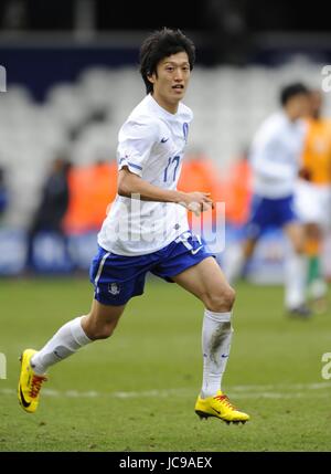 LEE CHUNG-YONG EN CORÉE DU LOFTUS ROAD STADIUM Londres Angleterre 03 Mars 2010 Banque D'Images