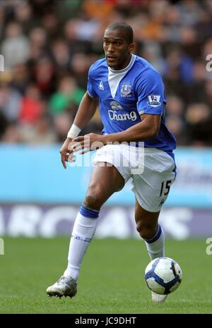 SYLVAIN DISTIN Everton FC MOLINEUX STADIUM WOLVERHAMPTON ENGLAND 27 Mars 2010 Banque D'Images