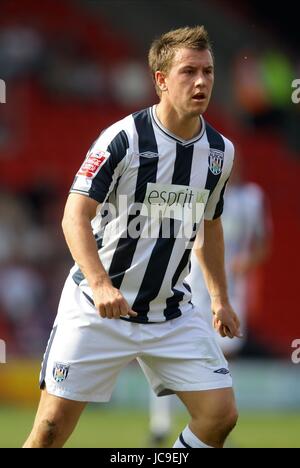 SIMON COX, West Bromwich Albion FC STADE KEEPMOAT ANGLETERRE DONCASTER 10 Avril 2010 Banque D'Images