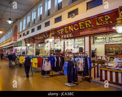 L'original penny bazaar de Marks and Spencer dans le marché Grainger, Newcastle upon Tyne uopn Banque D'Images