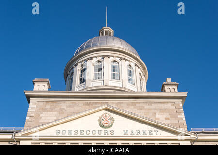 Montréal, Canada - 11 juin 2017 : Marché Bonsecours dans le Vieux Montréal Banque D'Images