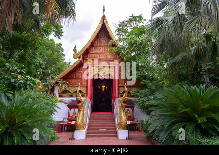 Ubosoth à Wat Phra Kaew - Chiang Rai, Temple dans le Nord de la Thaïlande. Banque D'Images