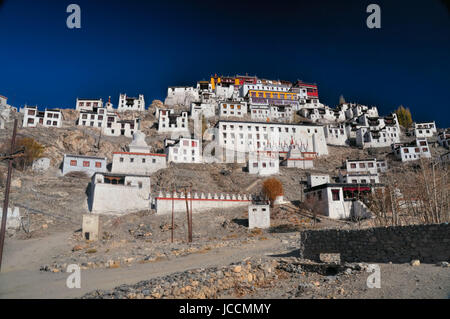 Vue rapprochée de Thiksey monastery complexe dans l'Inde Banque D'Images