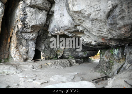 Kuhstall, Fels, kirnitzschtal, elbsandstein, elbsandsteingebirge, Sachsen, Sächsische Schweiz, Stein, Felsen, natur, höhle, felsenhöhle, Bad Schandau Banque D'Images