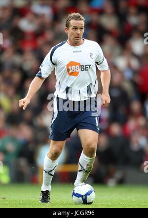 KEVIN DAVIES des Bolton Wanderers FC MANCHESTER UNITED V Bolton Wanderers Old Trafford, Manchester, Angleterre 17 octobre 2009 GAA1219 ATTENTION ! Cette photo ne peut être utilisée que pour les journaux et/ou à des fins d'édition de magazines. Ne peut être utilisé pour l'utilisation en ligne/Internet, ni pour les publications impliquant 1 joueur, 1 ou 1 Concours Club, sans l'autorisation écrite de Football DataCo Ltd. Pour toute question, veuillez communiquer avec le Football DataCo Ltd au  +44 (0) 207 864 9121 Banque D'Images