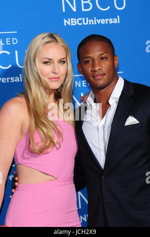 Lindsey Vonn et Kenan Smith à l'événement initial 2017 NBCUniversal au Rockefeller Center à New York City, New York. En vedette : Lindsey Vonn, Kenan Smith Où : New York City, New York, United States Quand : 15 mai 2017 Crédit : Dan Jackman/WENN.com Banque D'Images