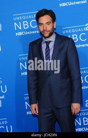 Josh Radnor participant à l'événement initial 2017 NBCUniversal au Rockefeller Center à New York City, New York. Avec : Josh Radnor Où : New York City, New York, United States Quand : 15 mai 2017 Crédit : Dan Jackman/WENN.com Banque D'Images