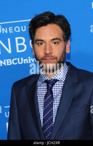 Josh Radnor participant à l'événement initial 2017 NBCUniversal au Rockefeller Center à New York City, New York. Avec : Josh Radnor Où : New York City, New York, United States Quand : 15 mai 2017 Crédit : Dan Jackman/WENN.com Banque D'Images