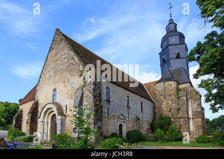 La France, l'Orne (61), Moutiers-au-Perche, l'église Notre-Dame du Mont-Harou // France, Orne, Moutiers au Perche, l'église Notre Dame du Mont Harou Banque D'Images