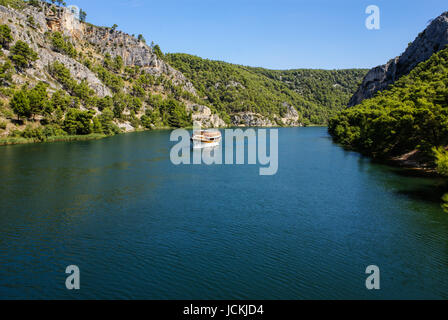 Skradin - petite ville sur la côte adriatique en Croatie, à l'entrée dans le parc national de Krka Banque D'Images