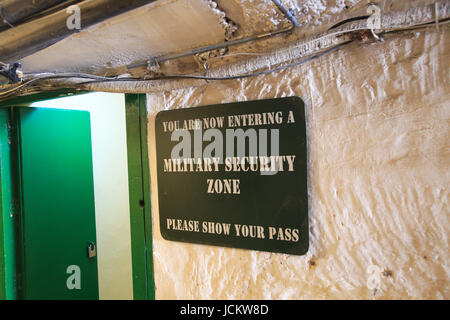 Lascaris War Rooms musée souterrain, La Valette, Malte - zone de sécurité militaire sign Banque D'Images