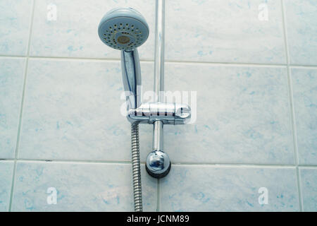 Luxe moderne cabine de douche avec porte-savon et de gicleurs fixes Banque D'Images