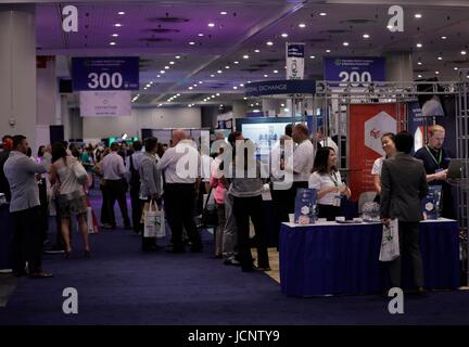 Javits Center, New York, USA, 15 juin 2017 - Des représentants de l'industrie du Cannabis et invités pendant le 4ème Congrès mondial de Cannabis & Business Expo (CWCBExpo) aujourd'hui à New York. Photo : Luiz Rampelotto/EuropaNewswire dans le monde d'utilisation | Banque D'Images