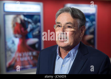 Moscou, Russie. 15 Juin, 2017. Réalisateur, Scénariste Pavel Chukhrai lors de la première du film 'Tango' froid au cinéma 'Karo 11 octobre' Credit : Victor Vytolskiy/Alamy Live News Banque D'Images