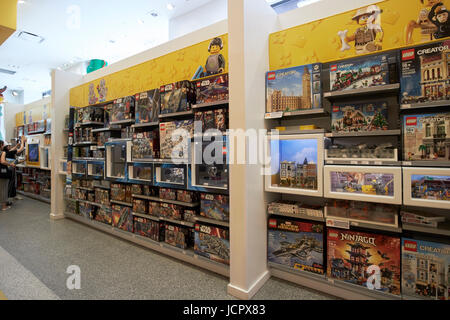 Star Wars et LEGO creator lego store modèles dans le quartier Flatiron New York USA Banque D'Images