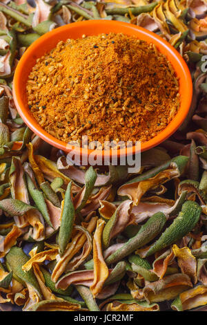 Close up of Indian masala avec achar de mangues sèches slice Banque D'Images