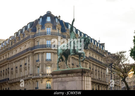 Statue de George Washington à cheval à la place d'Iéna à Paris, France. Banque D'Images