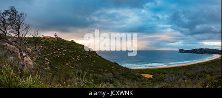 Une image panoramique du phare de Barrenjoey et de Palm Beach à Sydney, Nouvelle-Galles du Sud, Australie Banque D'Images