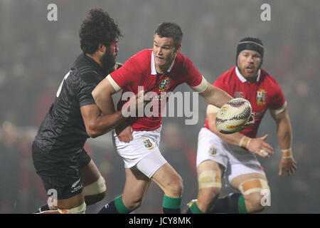 Les Lions britanniques et irlandais Jonathan Sexton pendant la visite au stade international de Rotorua, Rotoura. Banque D'Images