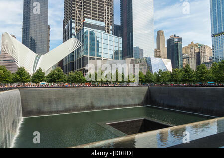 Ground Zero, le mémorial de citer l'Organisation mondiale du commerce dans les centres de New York City, USA Banque D'Images