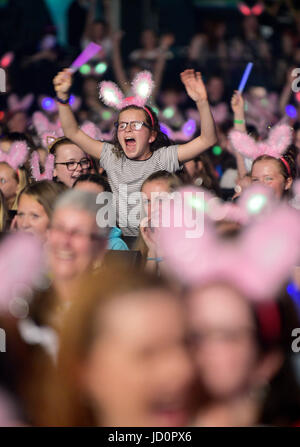 Concert 2017 TARTAN - Girlguiding concert au SSE Hydro, Glasgow Banque D'Images