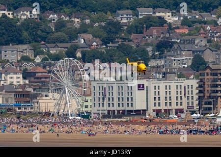 Temps chaud au Royaume-Uni, fait ressortir les grandes foules pour le Weston Air Festival à Weston-super-Mare, ici le Whirlwind HAR MARC 10 sur Lancer pour affichage Crédit : Bob Sharples/Alamy Live News Banque D'Images