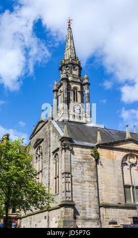 Vue d'Édimbourg, l'Tron Kirk, un ancien principal de l'église paroissiale, de l'Écosse. Il a été construit au 17ème siècle et fermé comme une église en 1952. Hav Banque D'Images