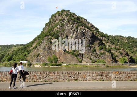 Loreley Rock se tient le long du Rhin dans la vallée du Rhin moyen. Site du patrimoine mondial de l'UNESCO.Lorelei en anglais Banque D'Images