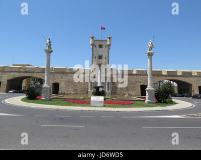 Las Puertas de Tierra, Cadix, Andalousie, Espagne Banque D'Images