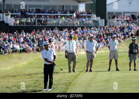 Erin, Wisconsin, USA. 18 Juin, 2017. Hideki Matsuyama (JPN) Golf : Hideki Matsuyama du Japon au 18e trou lors de la ronde finale de la 117e US Open Championship à Erin Hills Golf Course, à Erin, Wisconsin, United States . Credit : Koji Aoki/AFLO/Alamy Live News Banque D'Images