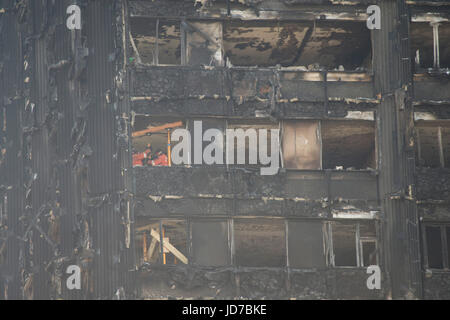 Londres, Royaume-Uni. 19 Juin, 2017. Tour de Grenfell, West London Crédit : Sebastian Remme/Alamy Live News Banque D'Images